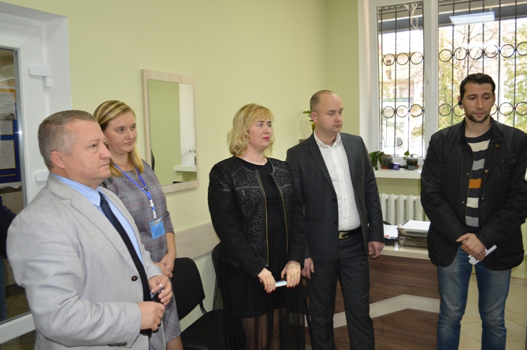 У Центрі надання адміністративних послуг можна оформити біометричні документи