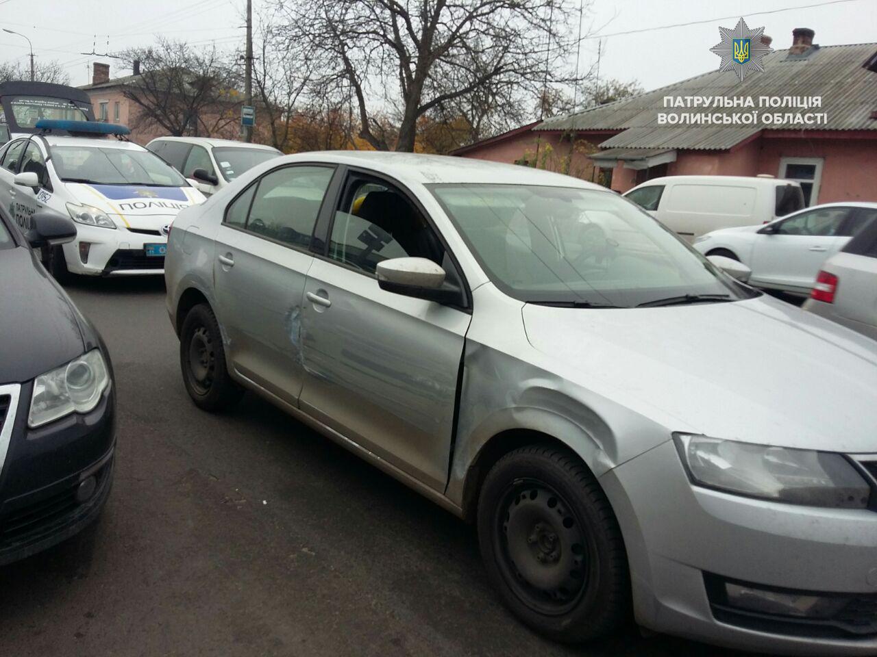 У Луцьку затримали нетверезого водія, який спричинив ДТП і міг когось вбити. ВІДЕО