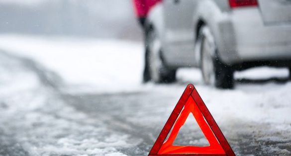 Ковельські рятувальники закликають водіїв утриматися від поїздок