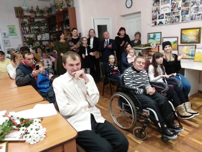 У ГО “Реабілітаційний центр” завжди по-родинному тепло і затишно