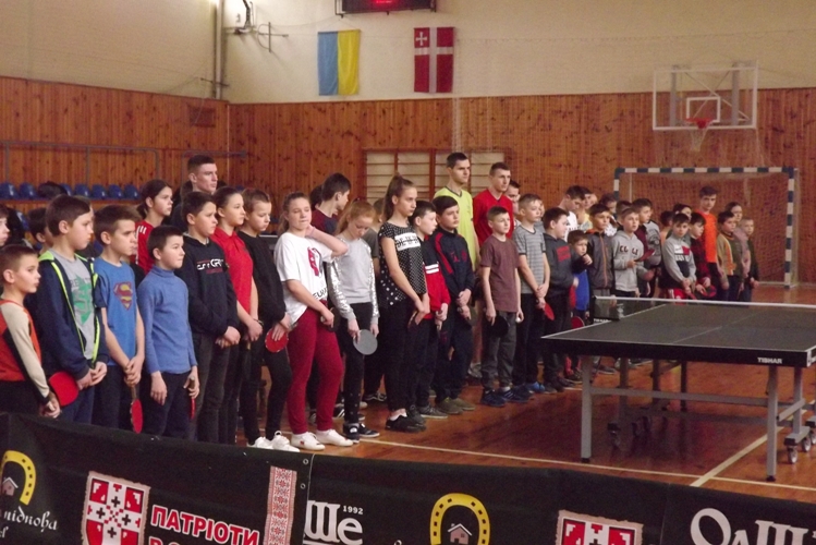 Свої змагання юні тенісисти присвятили учасникам бойових дій на територіях інших держав