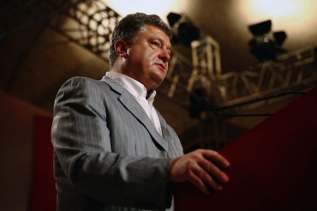 Головне за день четверга 25 липня: замах на Порошенка, тортури корупціонерів і звільнення російських моряків