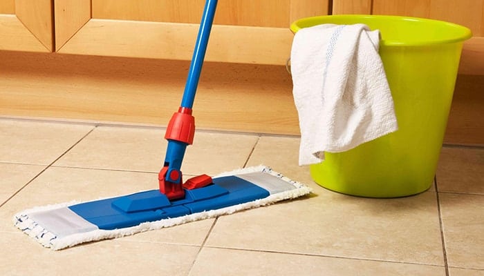 Ідеально чиста підлога без розводів: використовуйте цей лайфхак