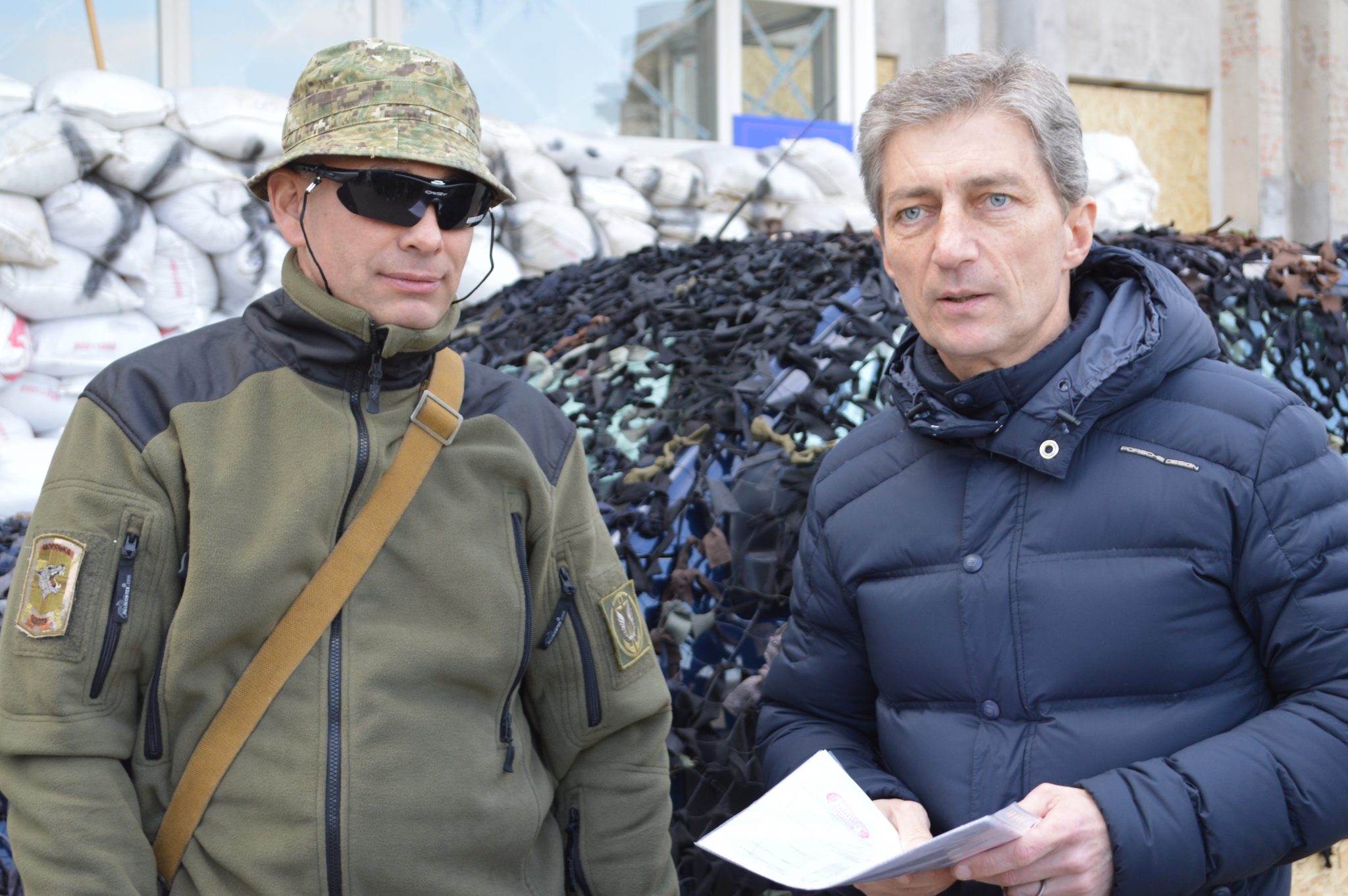 Ковельчани передали на потреби військових автомобіль