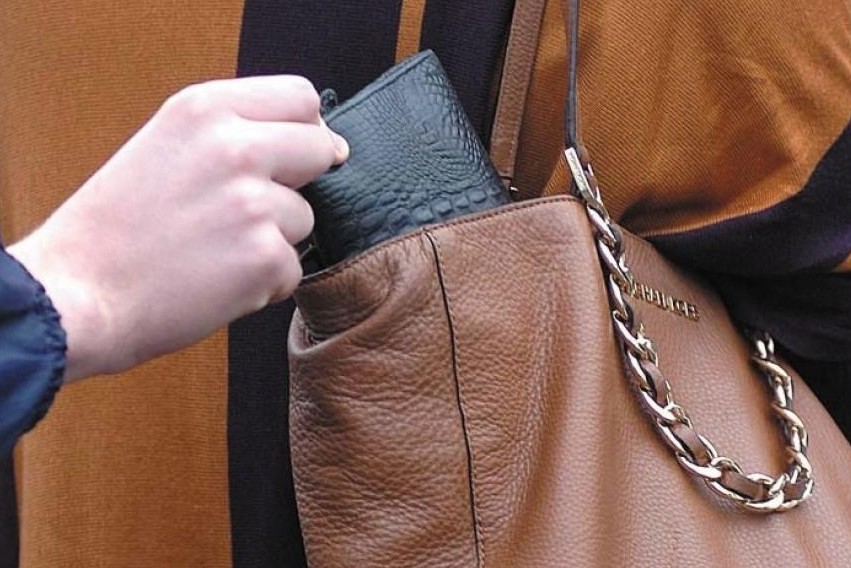 Судили волинянку, яка вкрала у жінки гаманець