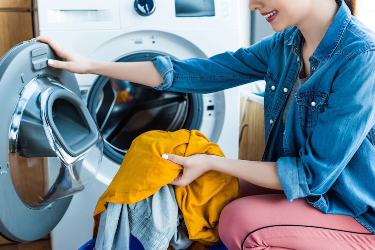 Навіщо сипати чорний перець у пральну машину: результат прання вас вразить